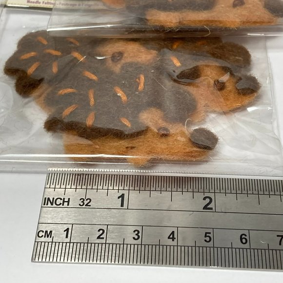 Hedgehog Felt Embellishments 100% Wool Needle Felting Crafts - Picture 10 of 13